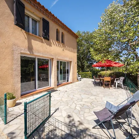Spacious 3-bedroom House With Garden Near Collioure & Spain Villa *